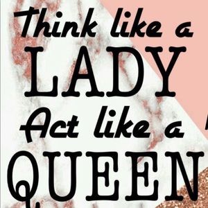 Meet your Posher, Hollie